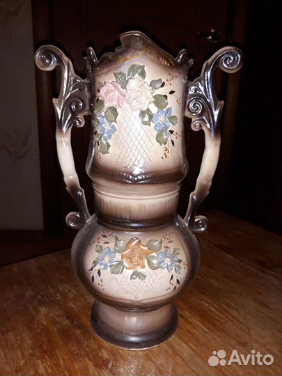 Керамическая ваза