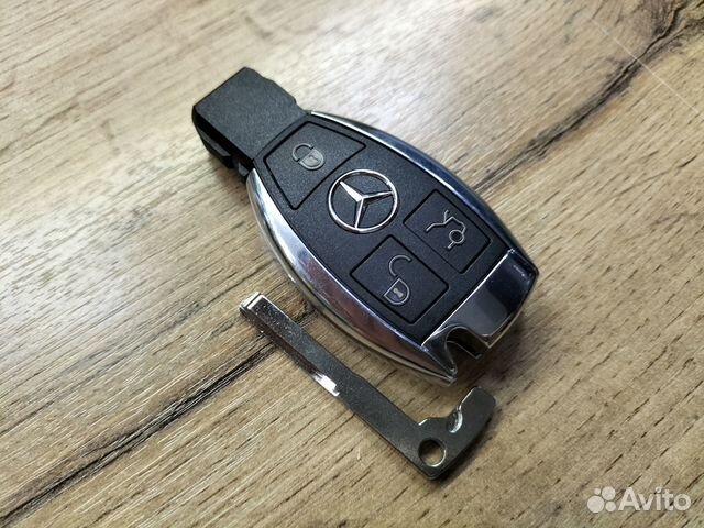 Ключ Mercedes C-Class (W204) 2007-2014