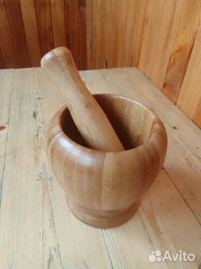 Деревянная ступка с пестиком