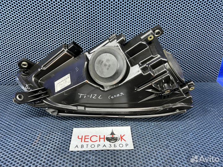 Фара передняя левая Tiguan до 2011 AFS адоптив