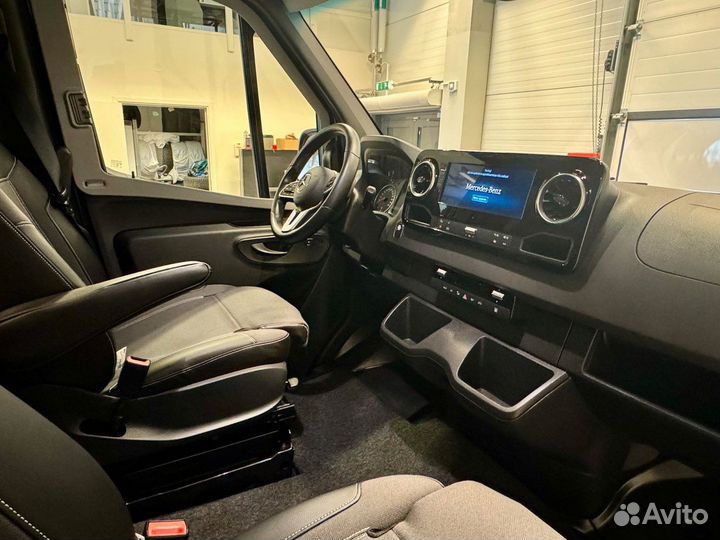 Кастенваген Kabe TRAVEL MASTER VAN Crown 690, 2021