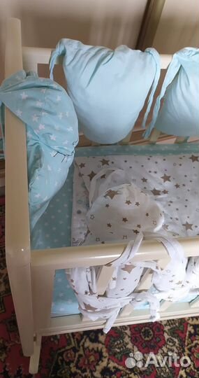 Детская кроватка-люлька с маятником Гандылян