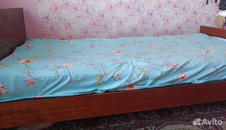 Кровать односпальная с матрасом детская