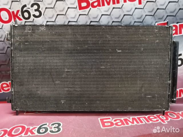 Радиатор кондиционера передний Honda CR-V