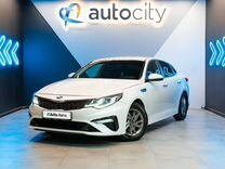 Kia Optima 2.4 AT, 2018, 76 120 км, с пробегом, цена 2 200 000 руб.