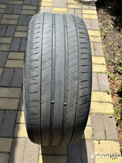 Michelin Primacy 3 245/45 R19