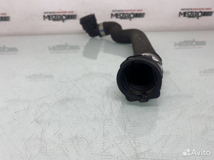 Патрубок шланг охлаждения Mercedes W205 C 205