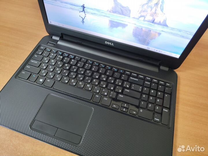 Ноутбук для учебы, работы, дома / ssd / Dell