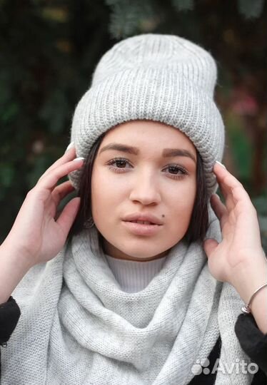 Комплект шапка и шарф женский Gevelen