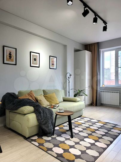 1-к. квартира, 54 м², 2/10 эт.