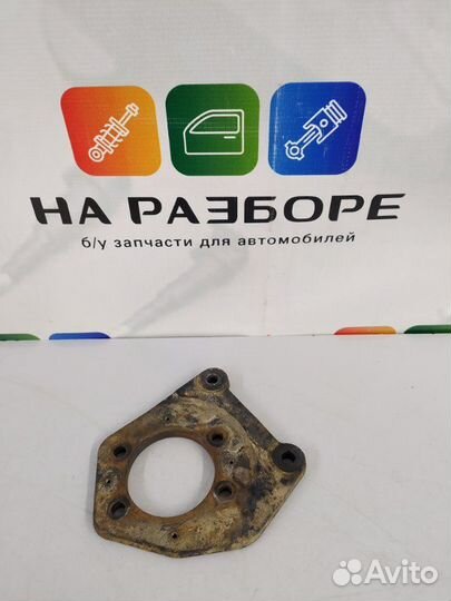 Скоба суппорта задняя левая Hyundai Creta