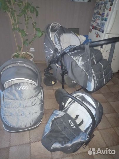 Коляска zippy 3 в 1