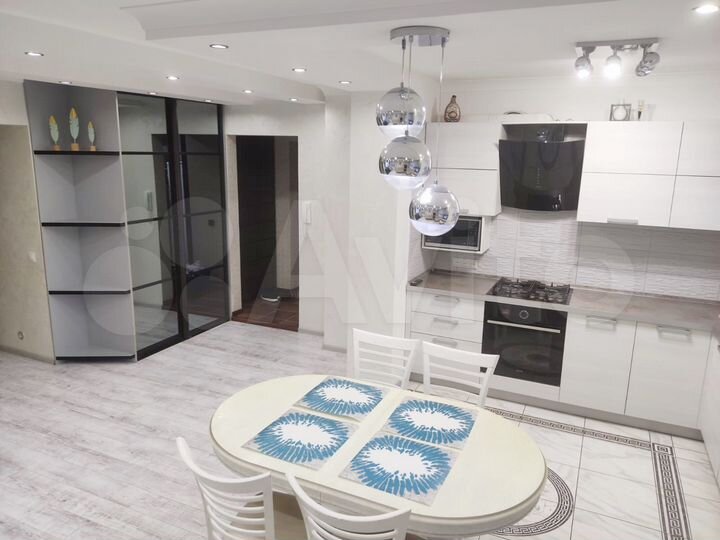 4-к. квартира, 82 м², 5/9 эт.