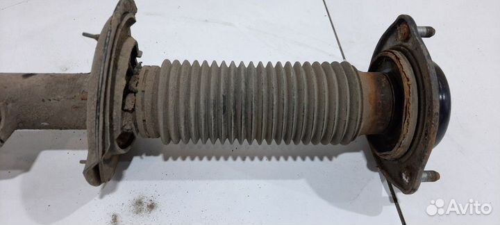 Амортизатор передний правый (Changan CS35)