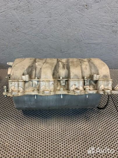 Коллектор впускной Mercedes-Benz Sl500 230.475 M