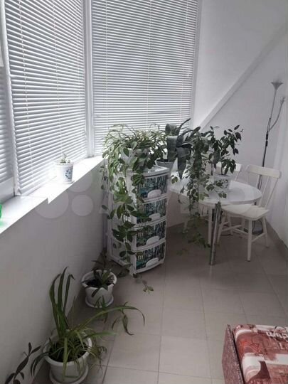 2-к. квартира, 75 м², 1/10 эт.