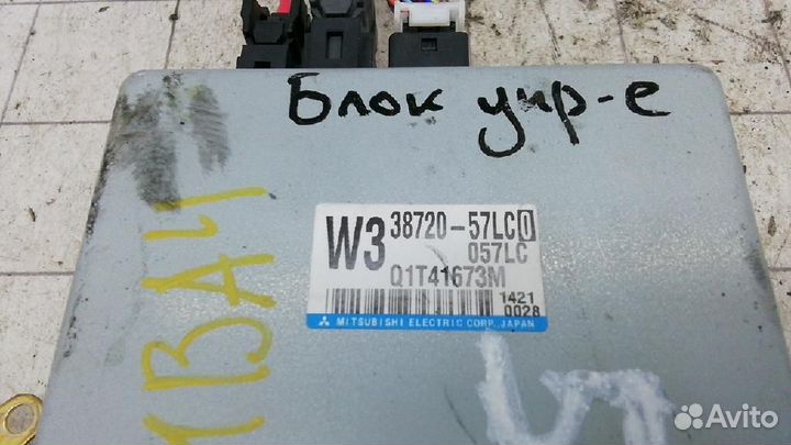 Блок управления (разное) Suzuki Kizashi