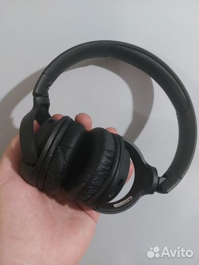 Наушники JBL tune 590