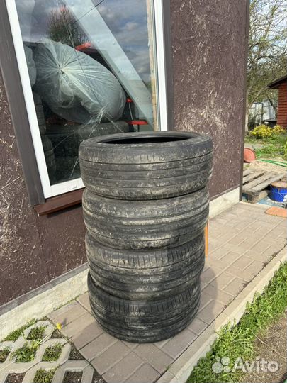 Pirelli P Zero 245/40 R20 и 275/35 R20