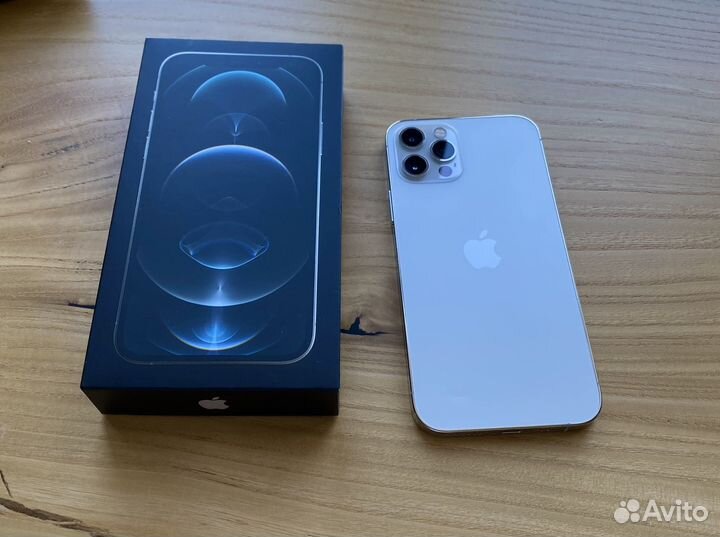 iPhone 12 Pro, 256 ГБ