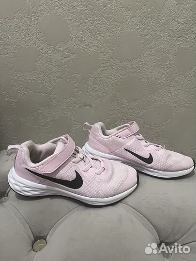 Кроссовки nike