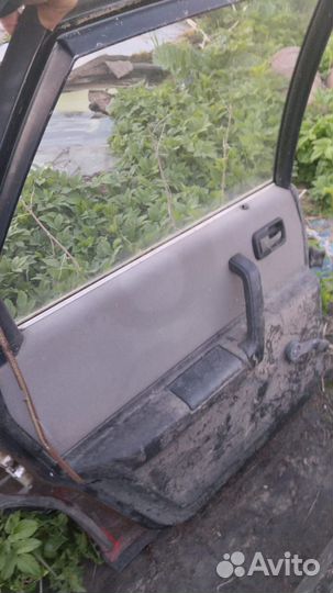 Двери Audi 100 c3