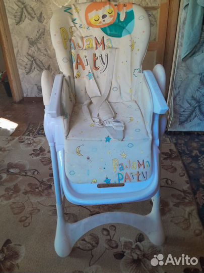 Стульчик для кормления