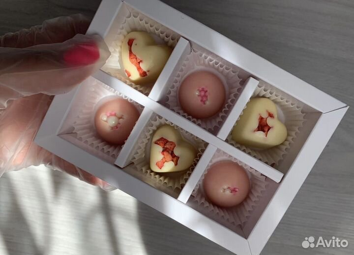 Шоколадные конфеты ручной работы