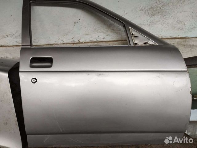 Задняя правая дверь на приору