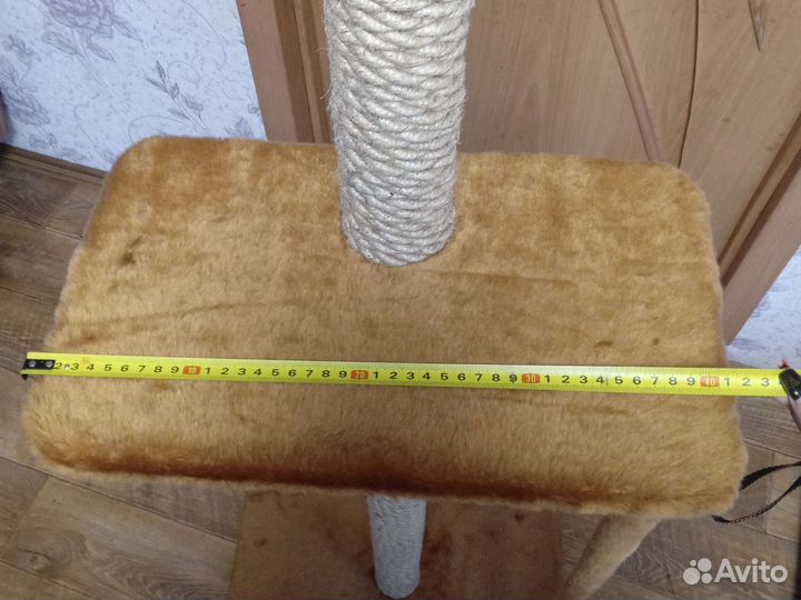 Когтеточка с лежанкой для кошки