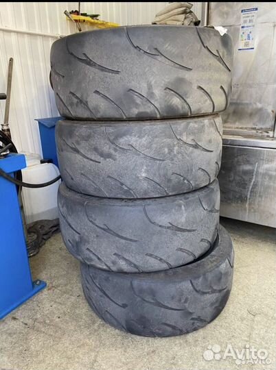 Nankang AR-1 245/40 R18