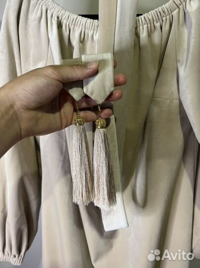 Бархатное платье