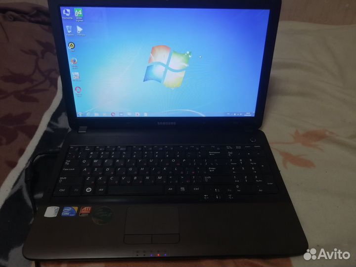Ноутбук Samsung R540