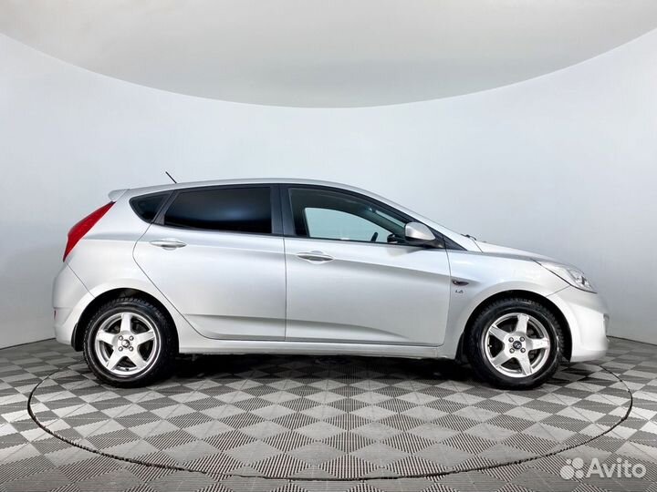 Hyundai Solaris 1.6 AT, 2013, 89 000 км