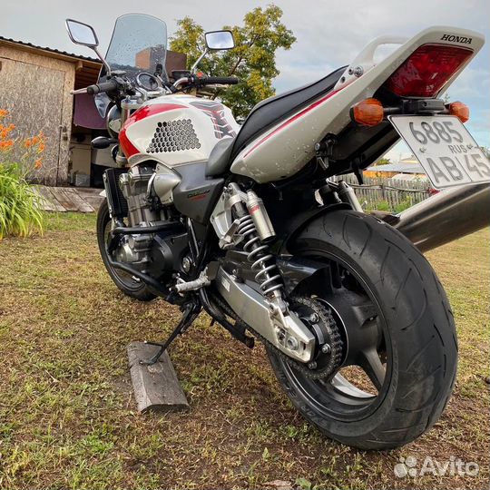 Продам Honda cb1300sf