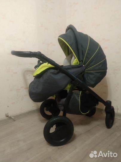 Коляска Zippy Sport 2 в 1 с Автолюлькой