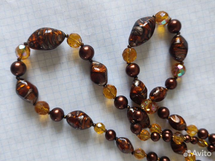 Бусы. Художественное стекло. Чехословакия