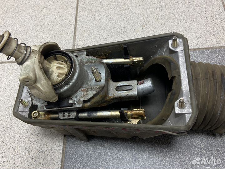 Кулиса кпп Volkswagen Passat 5 4b0711025