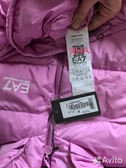 Emporio Armani EA7, новая куртка деми оригинал