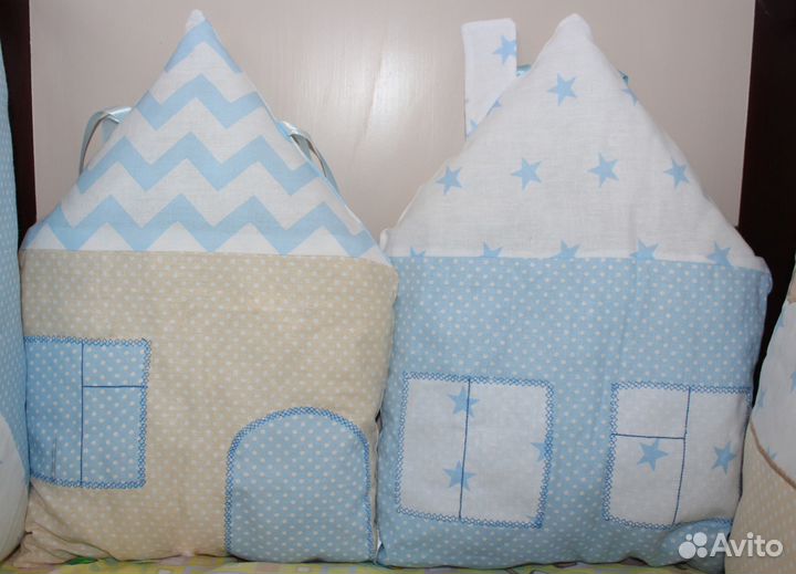 Бортики в кроватку (ручная работа)