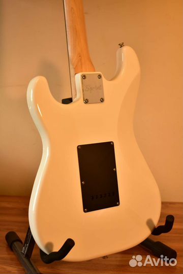 Электрогитара Squier Affinity Stratocaster HSS