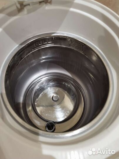 Термопот Midea, 4 литра, как новый