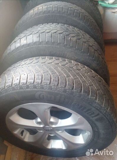 R17 Continental ComfortContact - 6 235/65, PCD 5x114.3 DIA 67.1