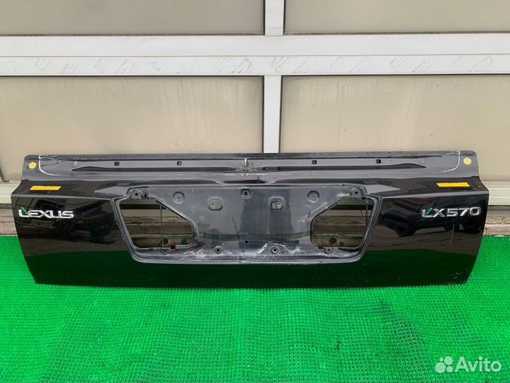 Дверь багажника Lexus Lx570