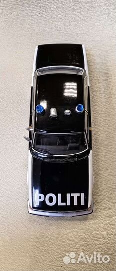 Модель автомобиля 1 43. Полиция. Volvo, Volov