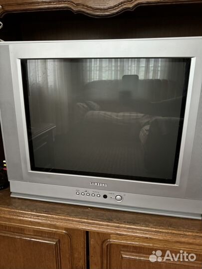Телевизор samsung