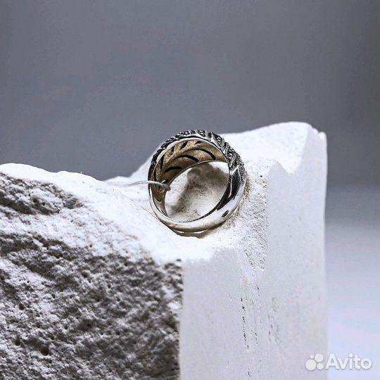 Кольцо серебренное женское