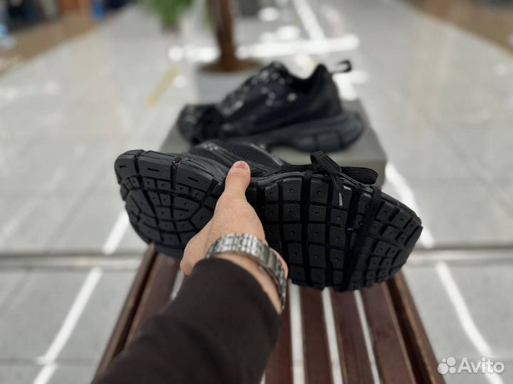 Кроссовки Balenciaga