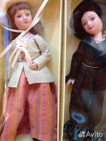 Коллекция фарфоровых кукол