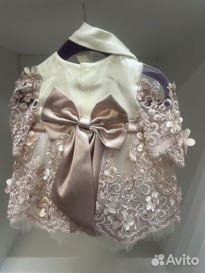 Комплект на выписку для девочки